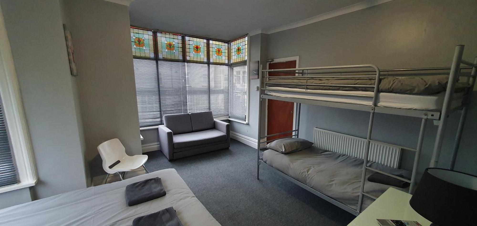 Three-Bedroom Suite,1581270345:JPEG